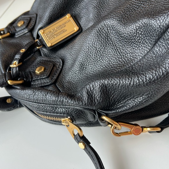 SOLD ON IG: Marc Jacobs Classic Groovee Q - Picture 4 of 7